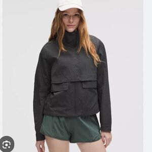 Lululemon Always Effortless Classic-
Fit Jacket size 4